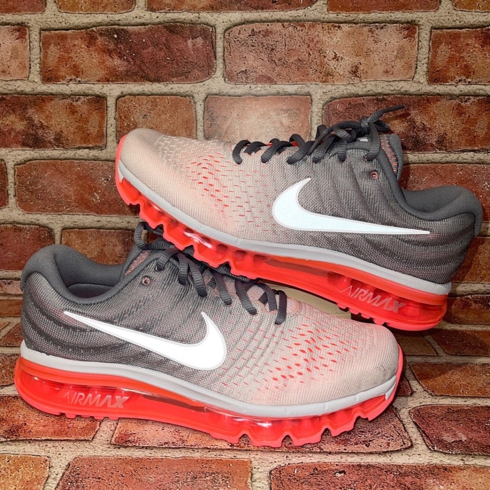 Pre-Owned Nike Air Max 2017 Gray/Pink Sneaker Running Shoes Size 9.5 849560-007